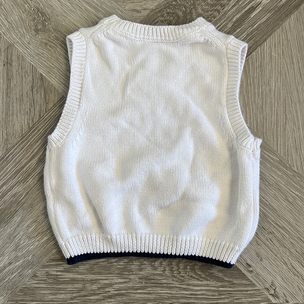 6-12 months Janie and Jack sweater vest - Picture 4 of 4